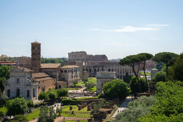 What are the best guided tours for exploring the UK's historic Roman villas?